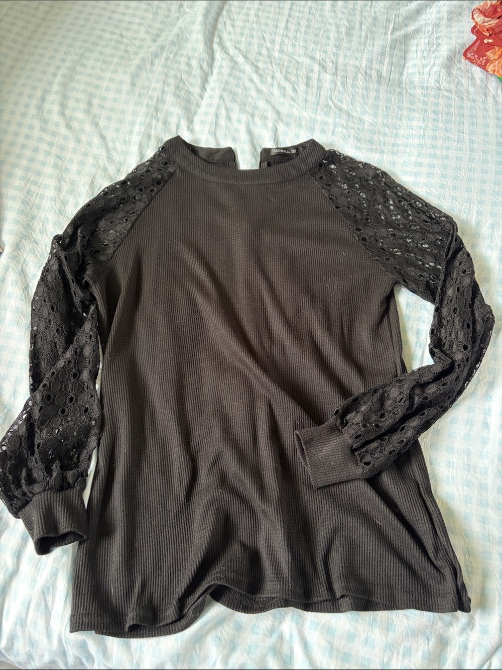 Black Lace-Sleeve Women's Top - Unknown Brand